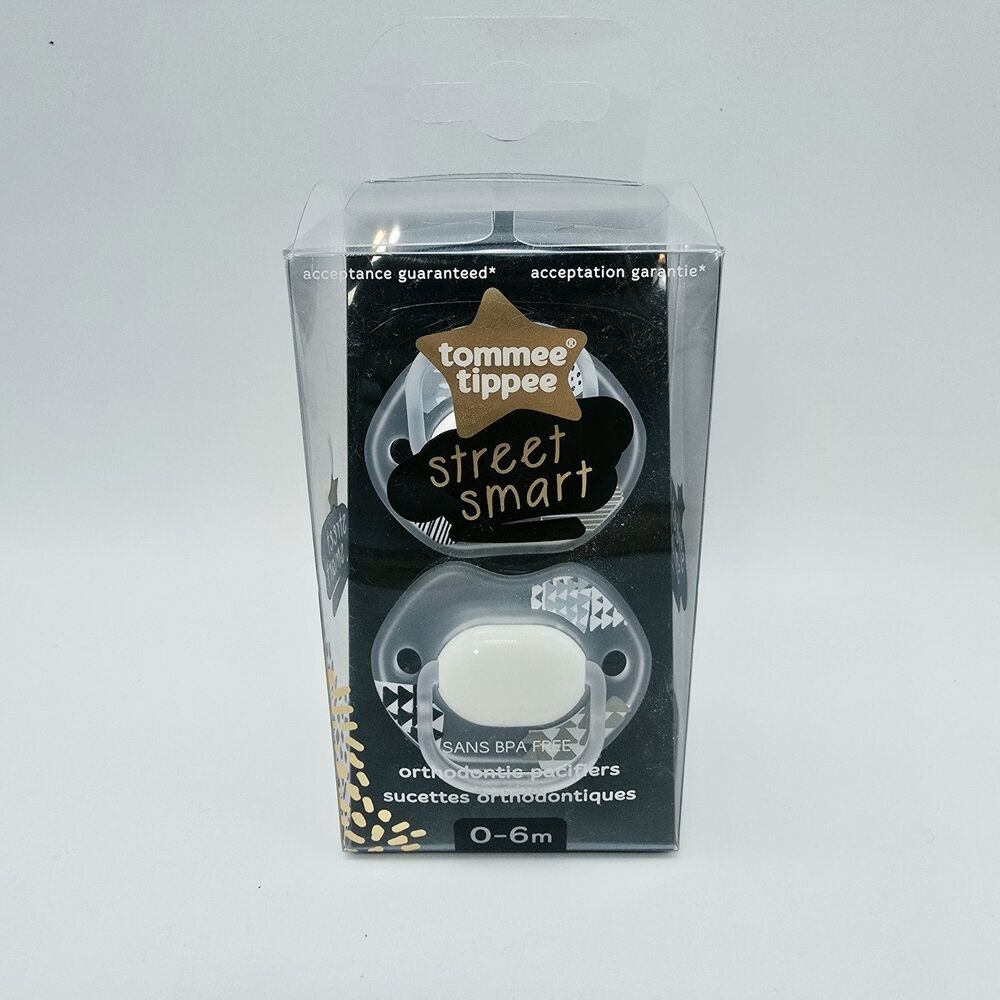 Tommee Tippee Ultra Light Pacifiers 2 Pack  0-6 Mo Soft Orthodontic